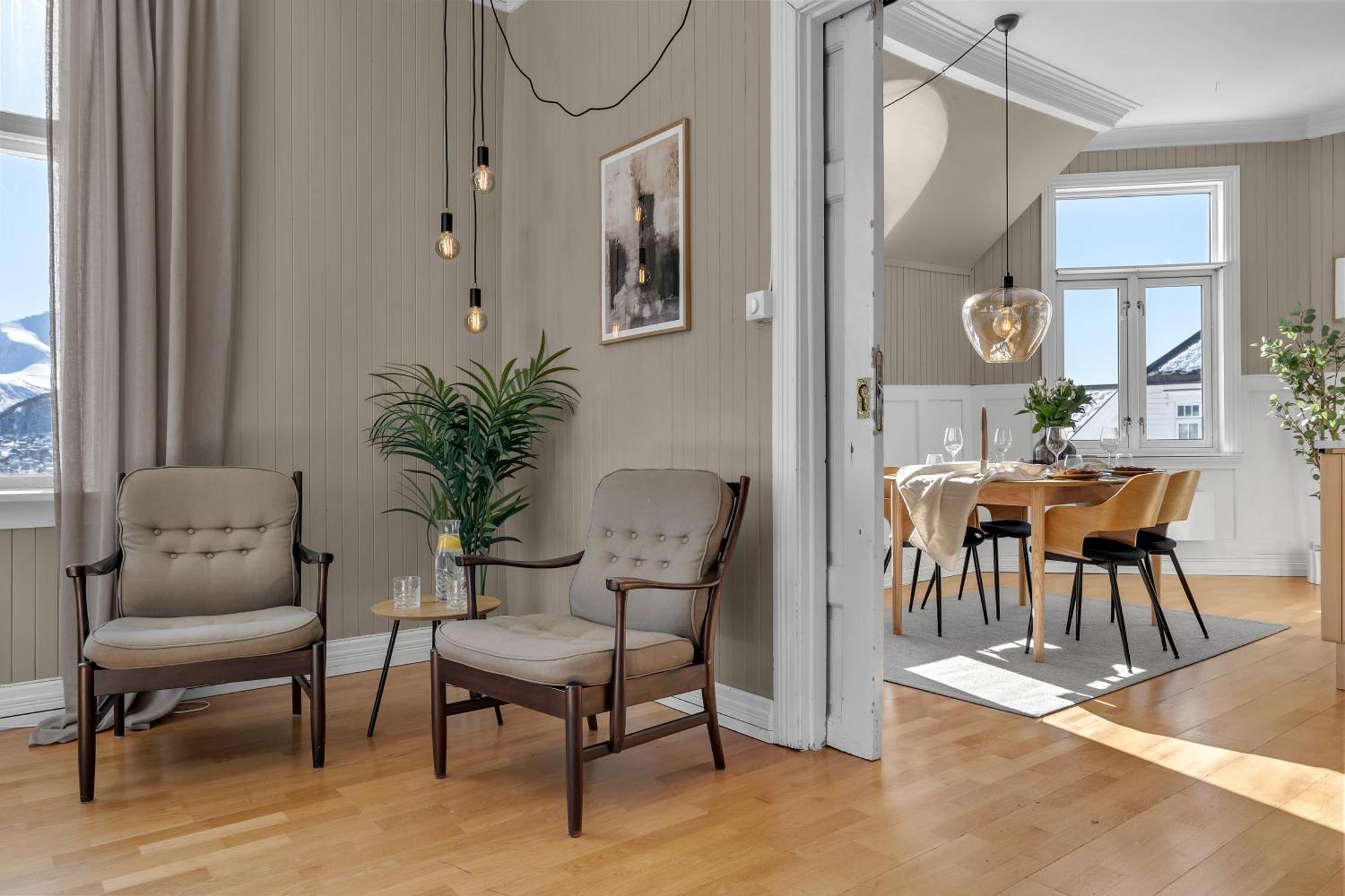 Lovely City Center Apartment With Amazing Views And Free Parking! Tromsø Eksteriør billede