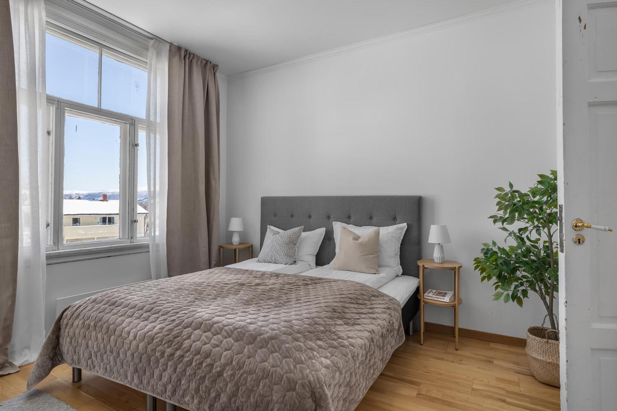 Lovely City Center Apartment With Amazing Views And Free Parking! Tromsø Eksteriør billede