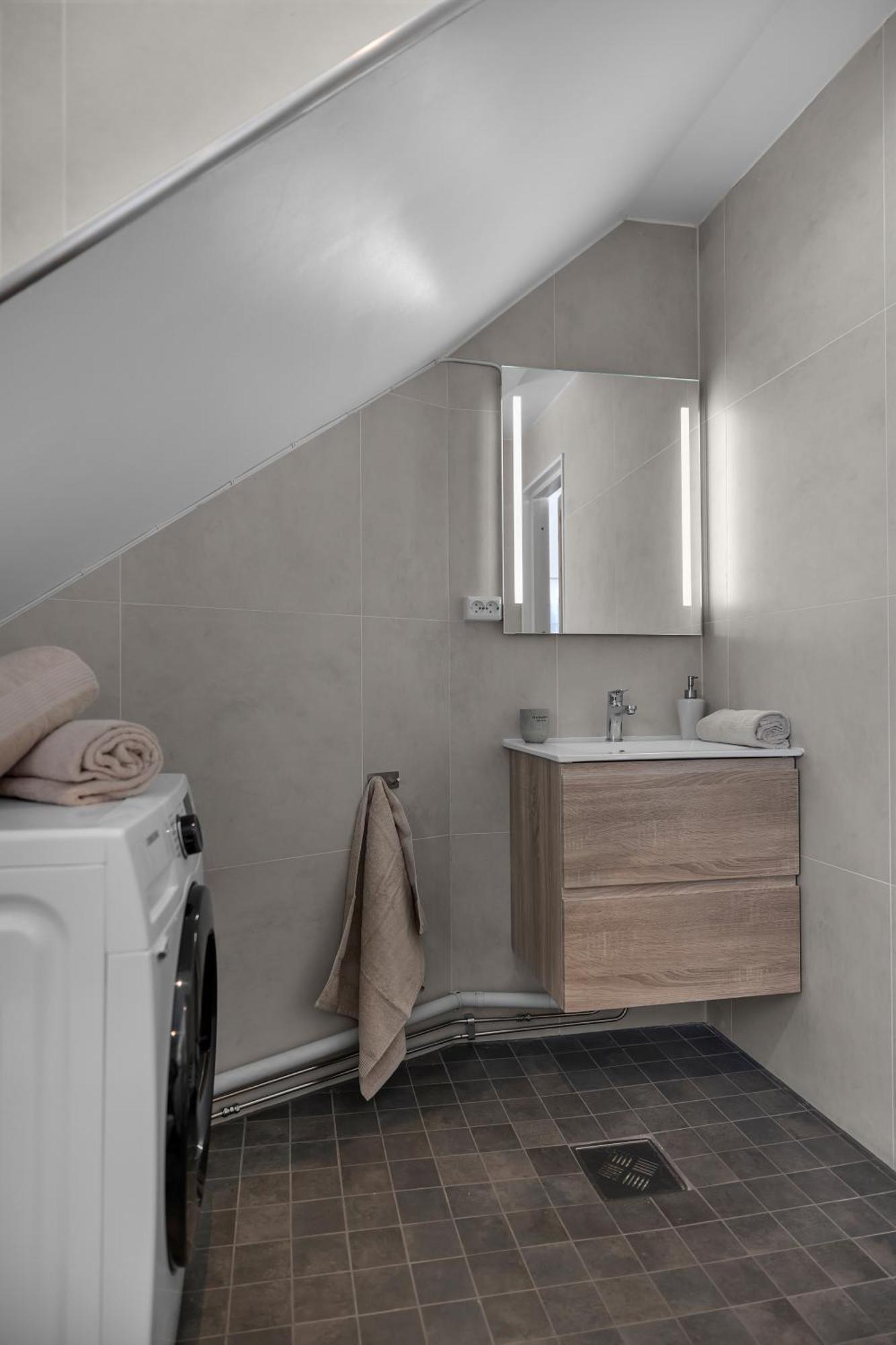 Lovely City Center Apartment With Amazing Views And Free Parking! Tromsø Eksteriør billede